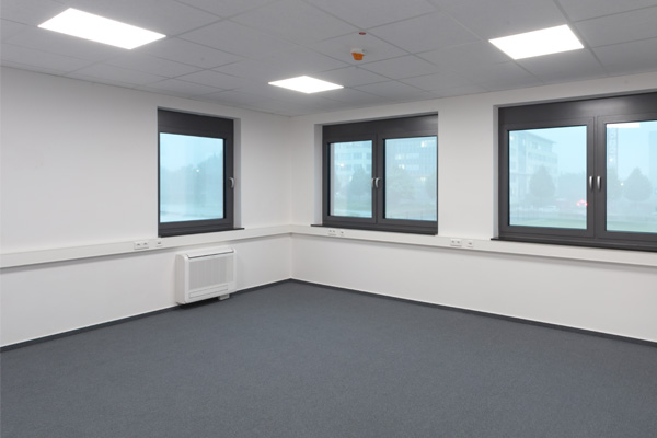 Moderne Büroräume im Rechenzentrum FRA2 Frankfurt